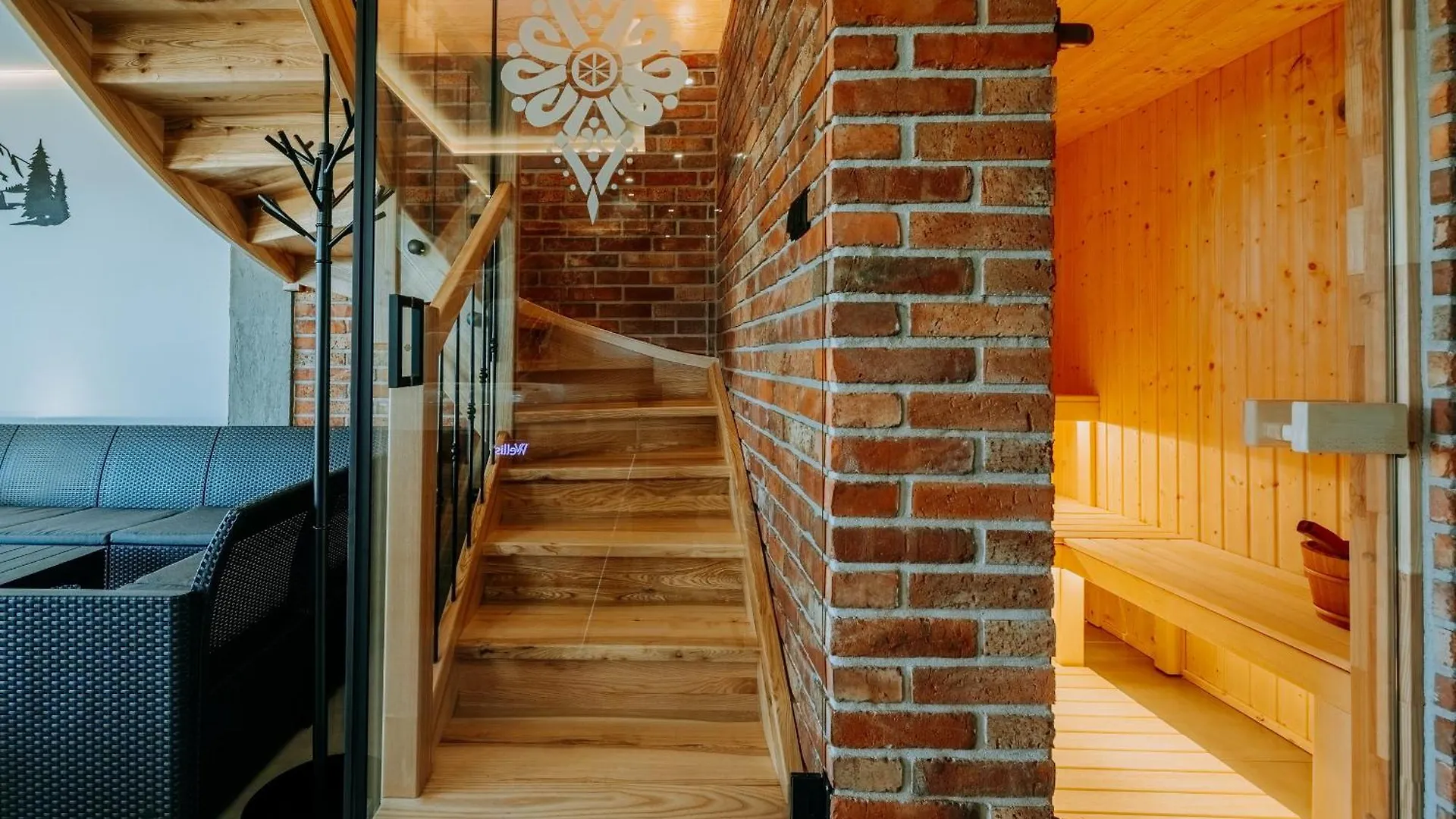 Topory Prestige House Sauna & Jacuzzi Закопане 0*,  Польша