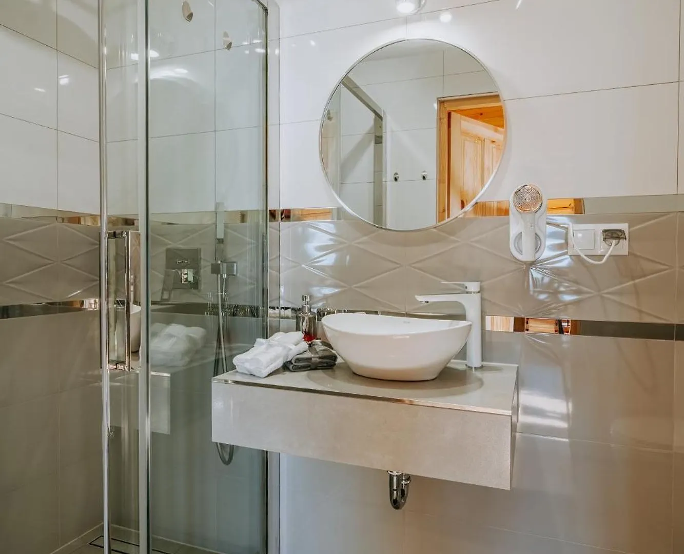 Topory Prestige House Sauna & Jacuzzi Закопане Вилла