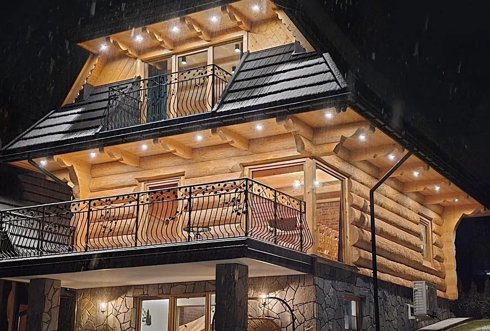 Topory Prestige House Sauna & Jacuzzi Закопане Вилла